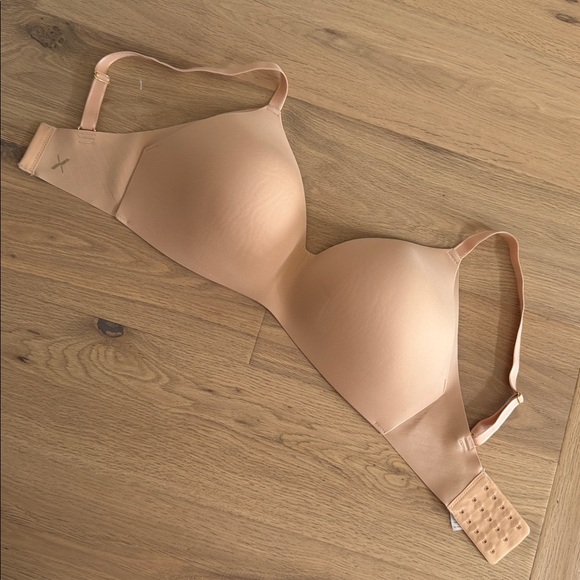💫 Knix WingWoman Contour Bra – Tan (Retired Style)
Size 0+ - Picture 3 of 7